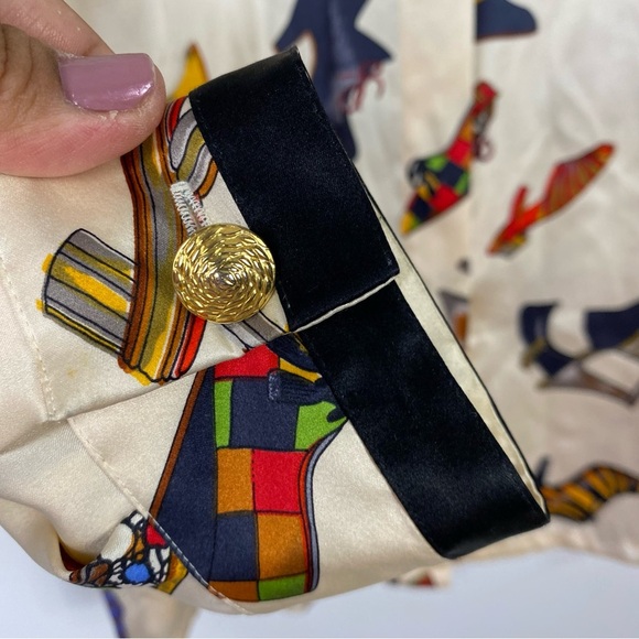 Nancy Heller Vintage silk blouse shoe print - Picture 7 of 17